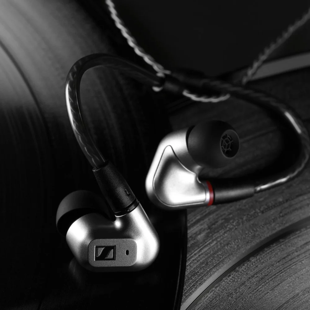 IE 200 Wired Audiophile In Ears Silver Edition - Image 5