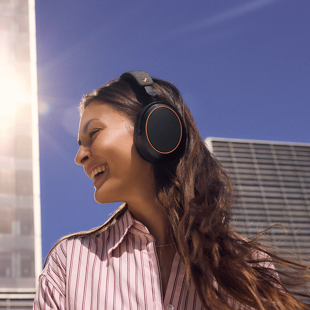 Momentum 4 Bluetooth Special Edition Copper Over-ear Headphones - Image 6